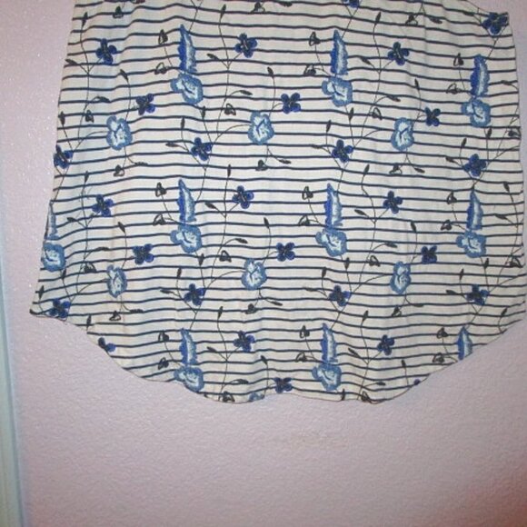 Floral EMBROIDERED Knit Size L TANK Tunic TOP Scoop Neck SLEEVELESS Boho - Picture 3 of 8